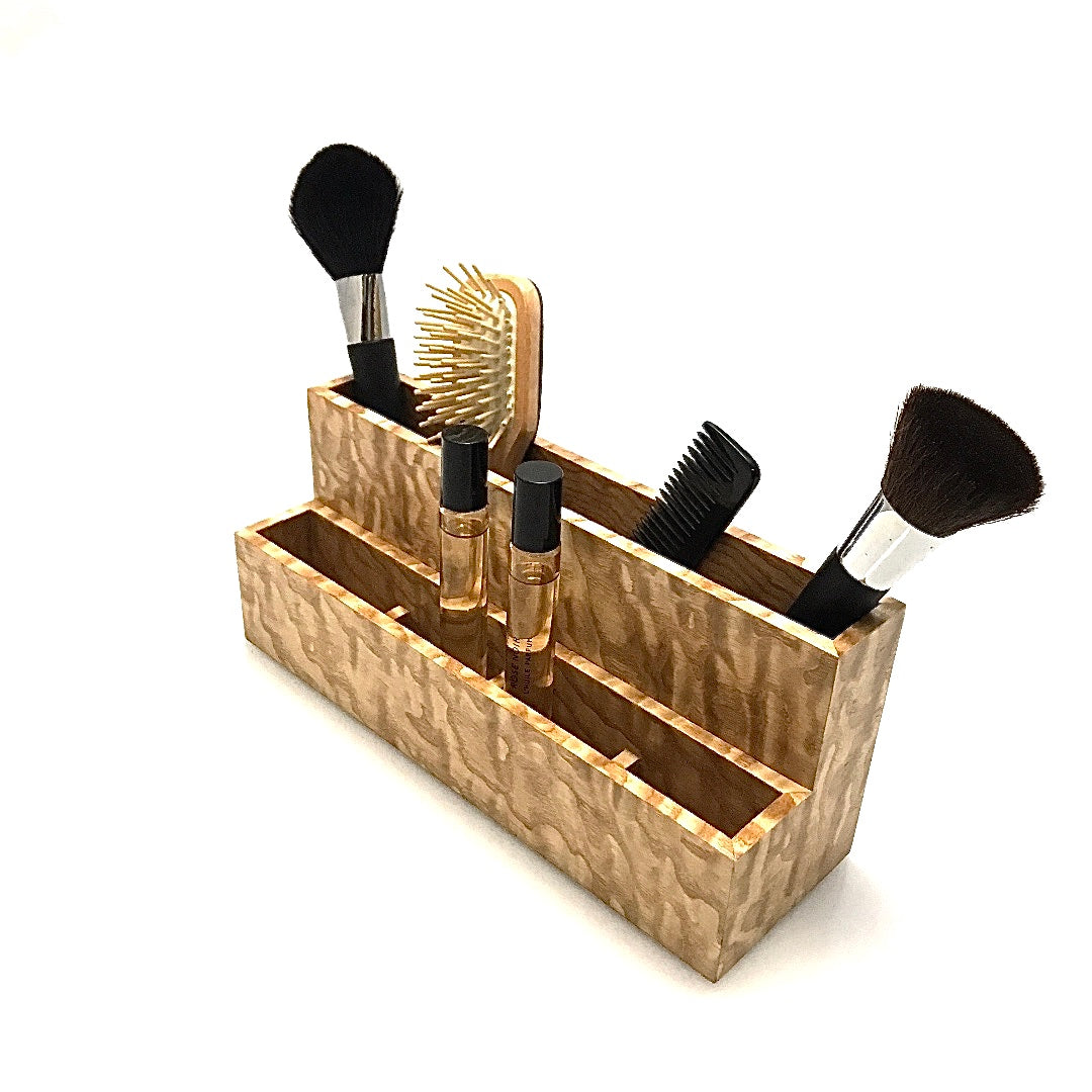 This luxury Bathroom Organiser makes a beautiful addition to your dressing table, dressing room and bathroom. It is a great original luxury gift and so versatile