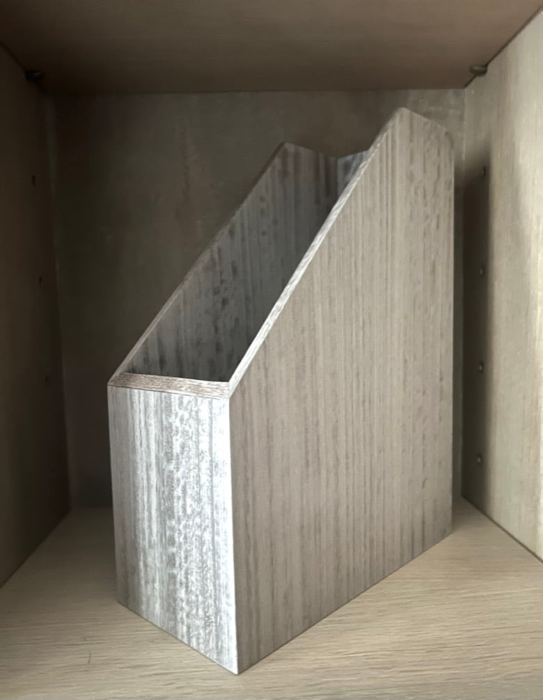 Magazine Holder - Sterling Grey