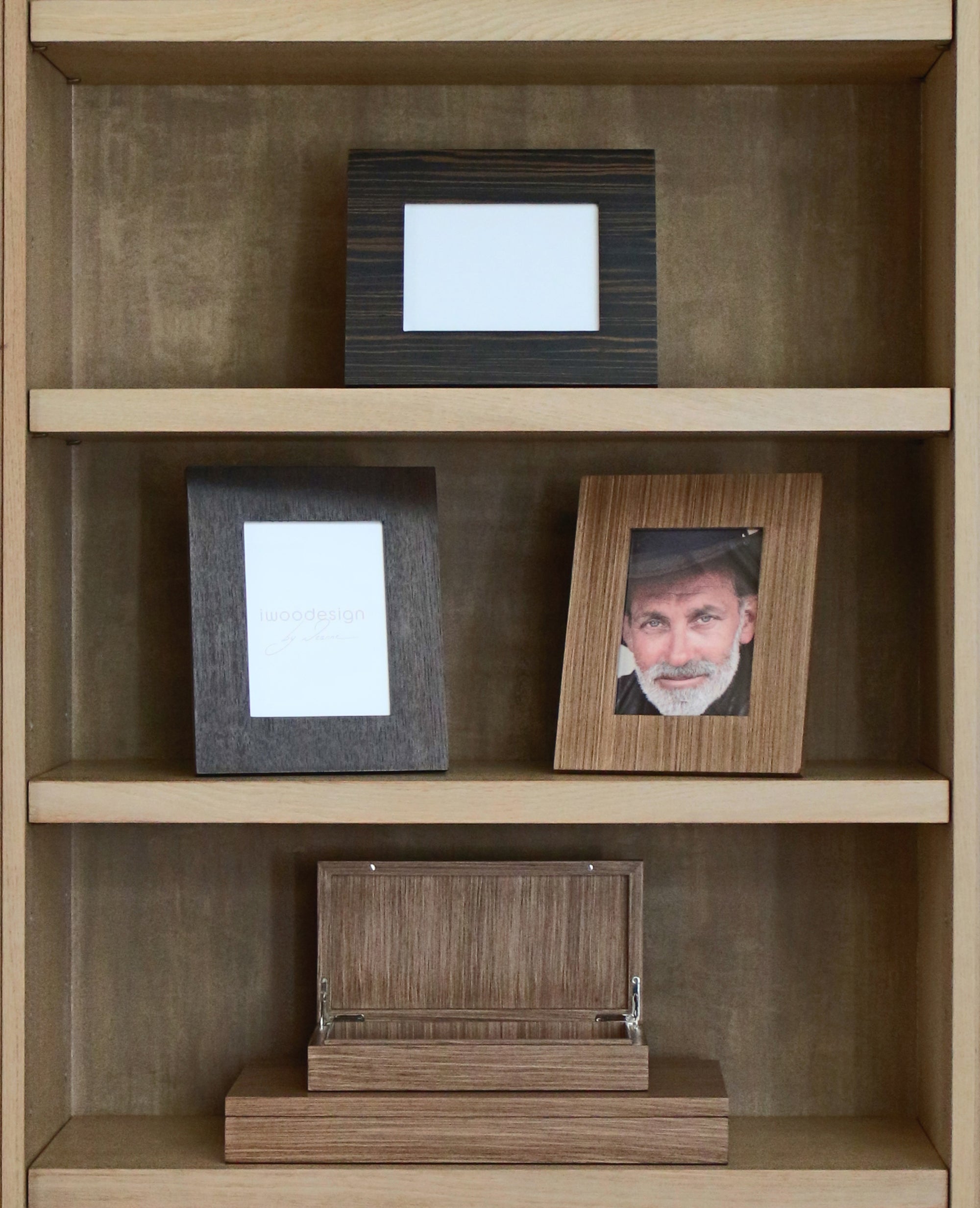 Photo Frames - 5" x 7" - Smoked Oak